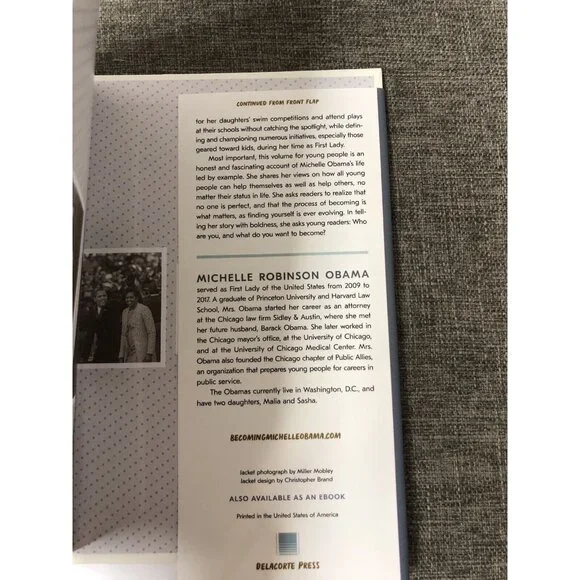 Becoming: Adapted for Young Readers by Michelle Obama (2021, Hardcover) - Picture 4 of 4